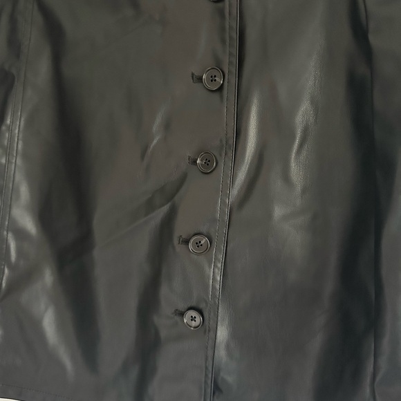 ATM Anthony Thomas Melillo Faux Leather Wrap Skirt - Picture 7 of 10